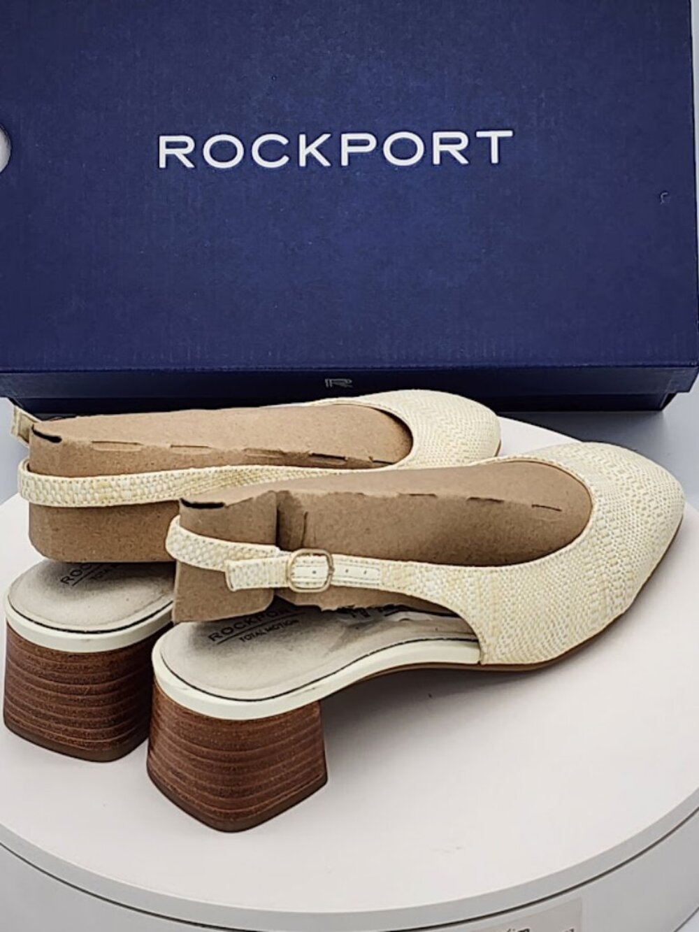 Rockport Danna 2 Ivory Textured Slingback Block Heel Pumps Women’s Size 8 - Picture 3 of 9